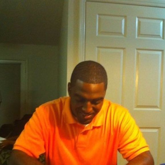 Meet your Posher, Lamar - Picture 1 of 1